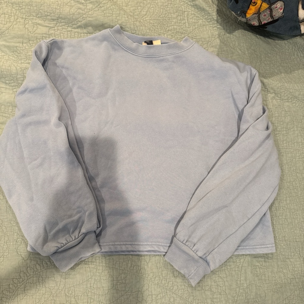 Universal Thread Light Blue Crew Neck Sweater